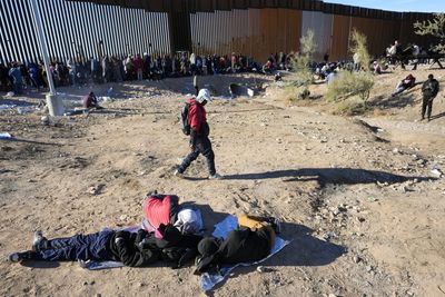 Border chaos continues as migrants cross illegally, smugglers cut through wall