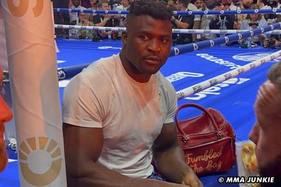 ‘The bag fumbling continues’: Social media reacts to Francis Ngannou’s boxing booking vs. Anthony Joshua
