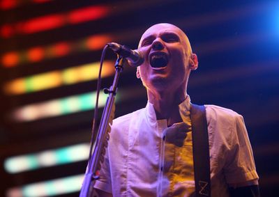 Smashing Pumpkins to hold open auditions for new guitarist