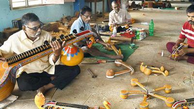 Strung out: Bobbilli Veena craftsmen struggle for livelihood