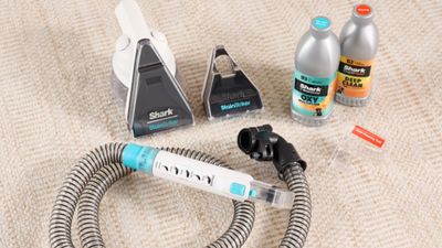 Shark CarpetXpert with Stainstriker Carpet Cleaner review