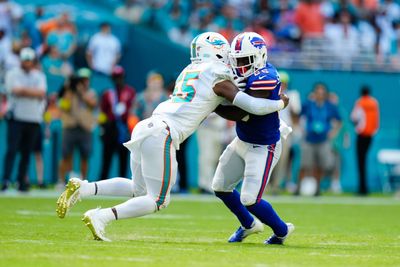 Who the experts are taking in Dolphins vs. Bills in Week 18