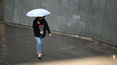 Victoria, SA and southern NSW prepare for flooding rain