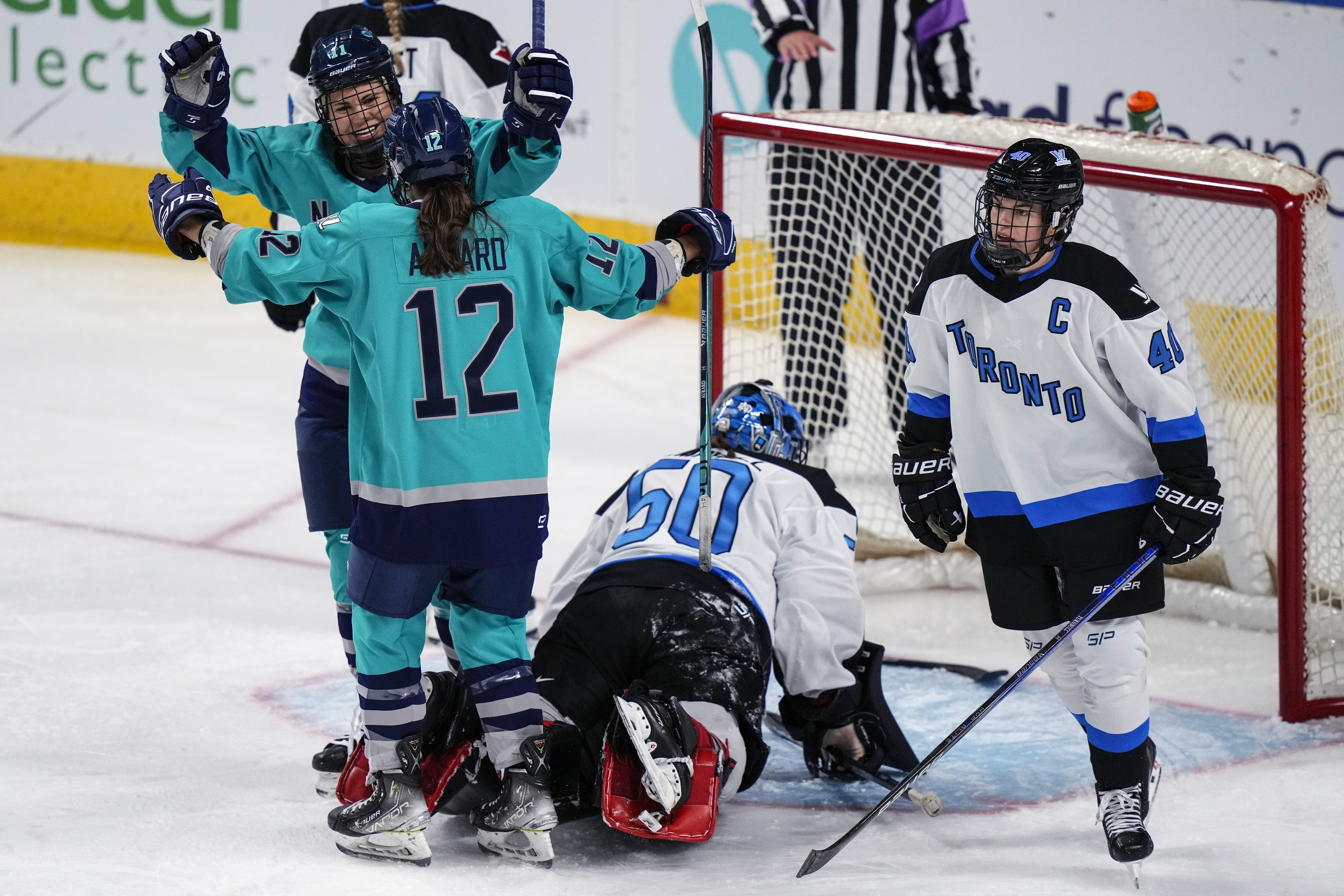 Kimmy ready to attack her next - Love Ice Skating