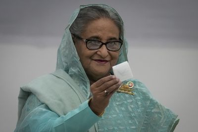 Controversial election in Bangladesh as main opposition party boycotts polls