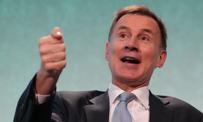Jeremy Hunt’s net zero target claims criticised by climate advisers