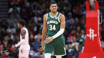 Giannis Antetokounmpo Blasts Bucks’ Defensive Effort vs. Rockets: ‘There Was No Pride’