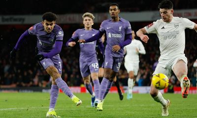 Luis Díaz punishes wasteful Arsenal and seals Liverpool’s FA Cup progress