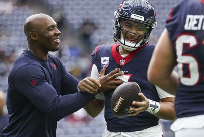 Texans become 1st team since 2012 to make playoffs with rookie HC and QB