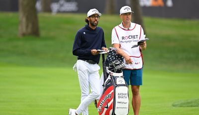 Who Is Akshay Bhatia's Caddie?