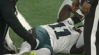 A.J. Brown’s Week 18 injury had Eagles fans furious about playing starters on the Giants’ notoriously bad turf