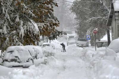 Winter storm wreaks havoc with blizzards, tornadoes, and floods nationwide