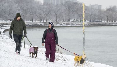 Chicagoland can expected more snow Monday night