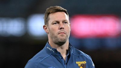 Recovering Hawks coach Sam Mitchell to be eased back