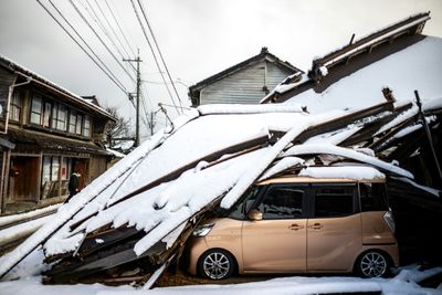 Japan Quake Toll Hits 161 As Snow Hampers Relief