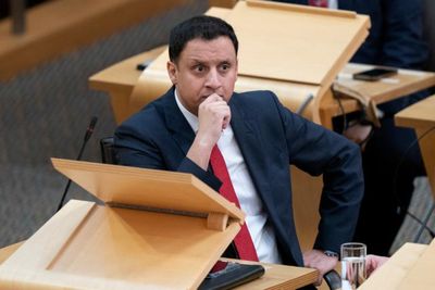 Anas Sarwar urges pro-independence voters to defect to Scottish Labour