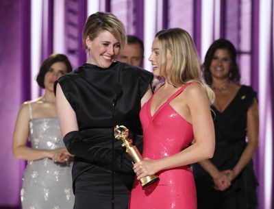 Stars Reunite and Celebrate at Glamorous Golden Globe Awards