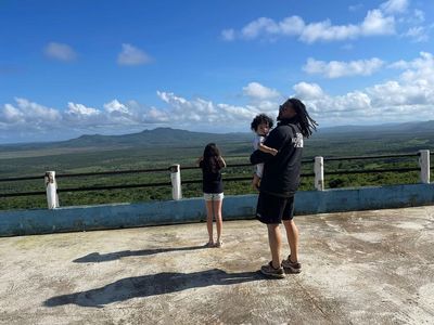 Memorable Family Time: Freddy Galvis Cherishes Breathtaking Views