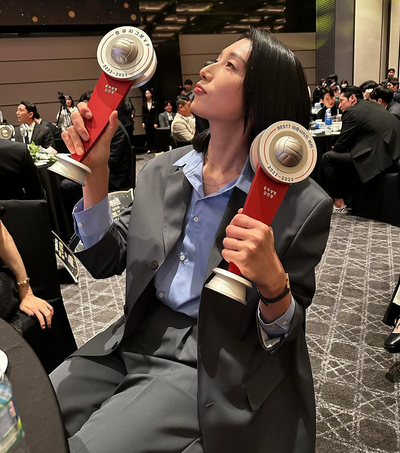 Kim Yeon-koung's Unforgettable Year: Triumphs, Getaways, and Leisure Pursuits