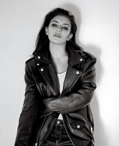 Charli XCX showcases rebellious style in edgy leather jacket