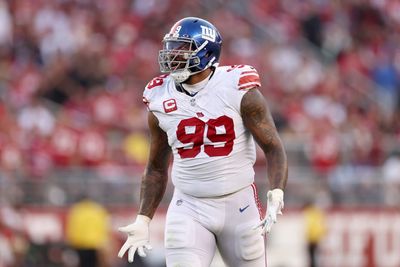 Ex-Giant Leonard Williams the first player to appear in 18 games since 1930