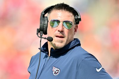 Titans’ Mike Vrabel won’t meet with media until later this week