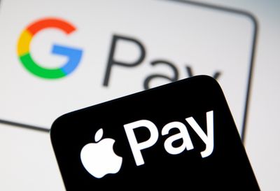 Tech Giants Reject US Consumer Watchdog's Digital Wallet Oversight