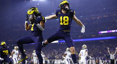 8 photos of Michigan’s and Washington’s stunning uniforms for the national championship game