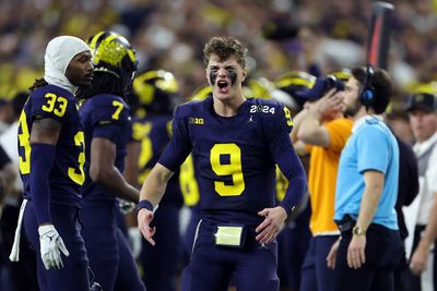 Michigan muzzles Washington to win national championship