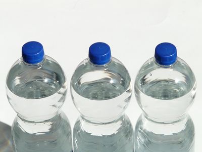 Know What You Drink: Study Says One Liter Of Bottled Water Contains 240,000 Plastic Particles