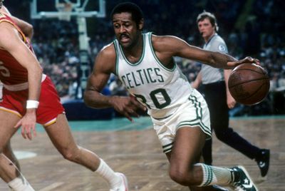 On this day: ML Carr born; Boston forward Brandon Hunter debuted; Moe Becker passes