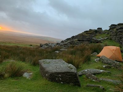Is it safe for two women to wild camp? What I learnt from a Dartmoor expedition in winter