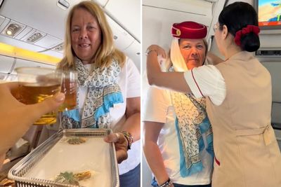 Mother and daughter have plane cabin to themselves on international flight