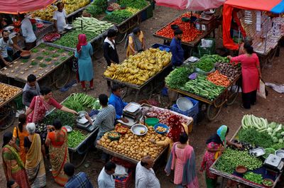 Spicy Food Costs Push India's Dec Inflation to 5.87%