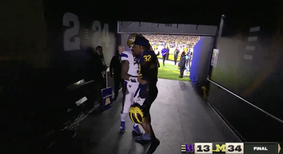 Michigan DE Shared Classy Moment With Washington’s Michael Penix Jr. in Tunnel of Stadium After Wolverines’ Win