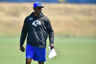 Chargers, Panthers request to interview Raheem Morris for head coaching job