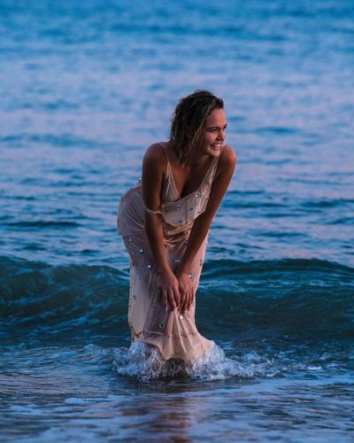 Bailee Madison's Enchanting Underwater Elegance