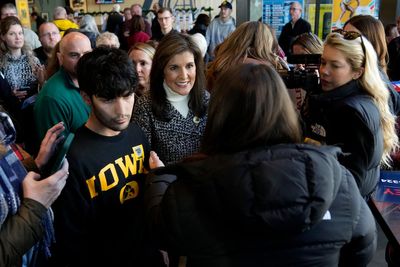 Trump’s Iowa lead grows as Nikki Haley makes New Hampshire competitive