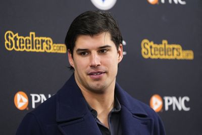 Steelers Stick with Hot Hand Mason Rudolph for Playoffs