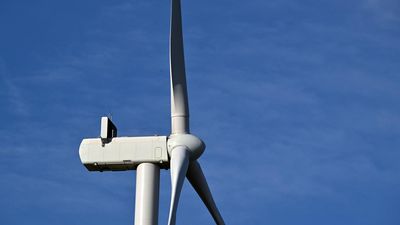 Labor committed to wind power after project blocked