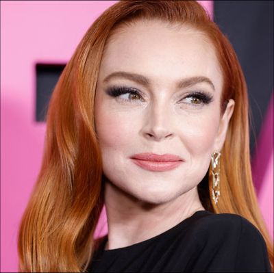 Lindsay Lohan Opted for Old Hollywood Glamour at the 'Mean Girls' Premiere