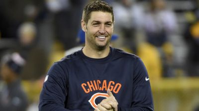 Former Bears QB Jay Cutler Believes Chicago Should Trade No. 1 Pick