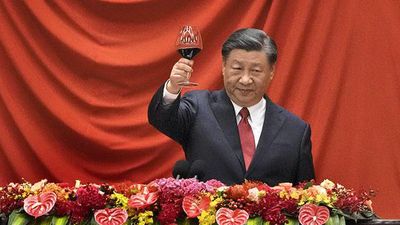China's Xi vows intensified crackdown on corruption