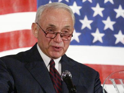 Epstein victim claimed she was sex trafficked to former Victoria’s Secret CEO Les Wexner