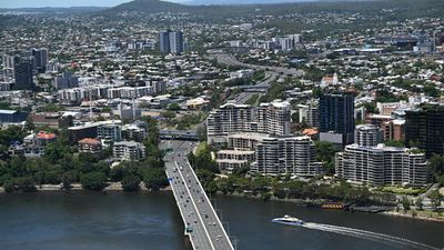 Seachangers help Brisbane property prices top Melbourne
