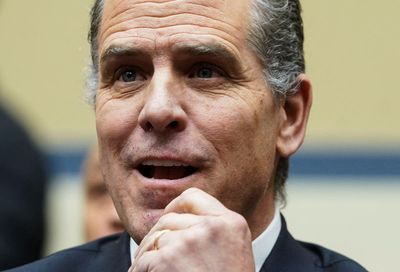 Hunter Biden sparks chaos in surprise visit to House hearing to hold him in contempt