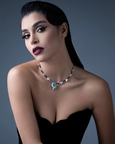 Elegant Yasmina Zaytoun Shines in Stunning Black Attire and Necklace