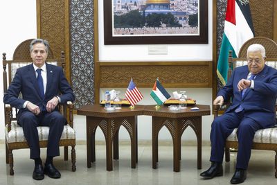 US top diplomat Blinken meets Abbas, discusses Palestinian statehood