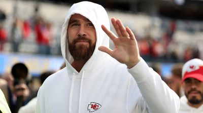 NFL Fans Befuddled by Travis Kelce Making NFLPA’s All-Pro Team