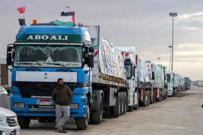 UN agency calls on Israel to allow its humanitarian aid into Gaza after deliveries cancelled